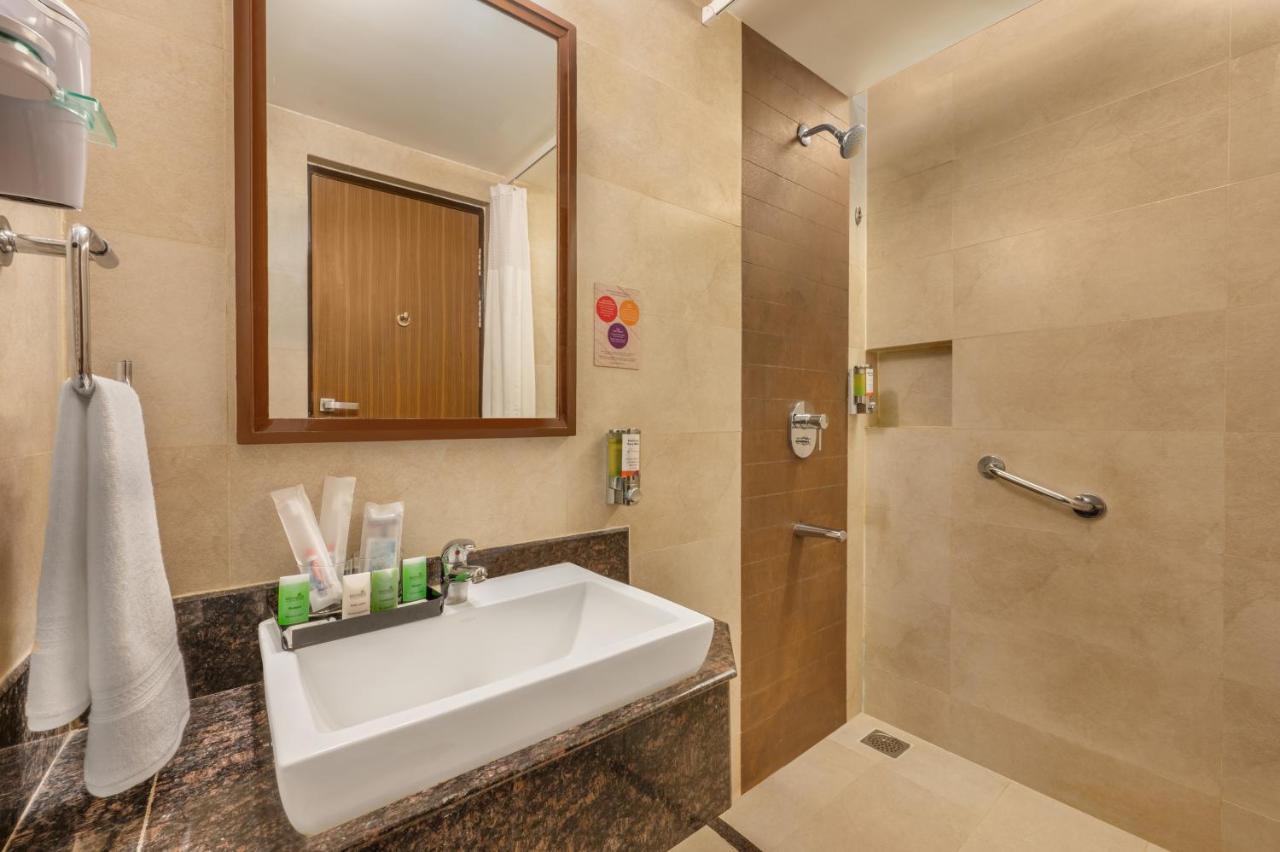 Valley View Premier Room