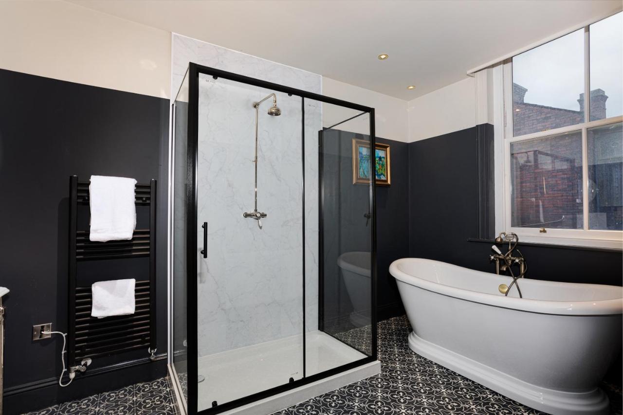 Family Room with Bath,1296917584:JPEG