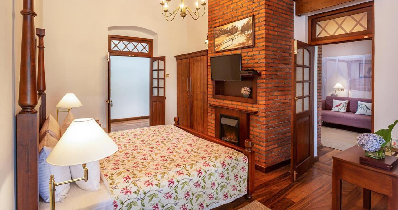 Double Room Lake View