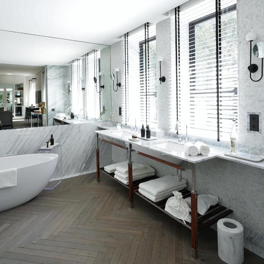 Anatole Suite