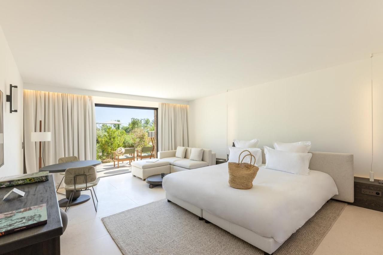 Deluxe Room,1299208990:JPEG