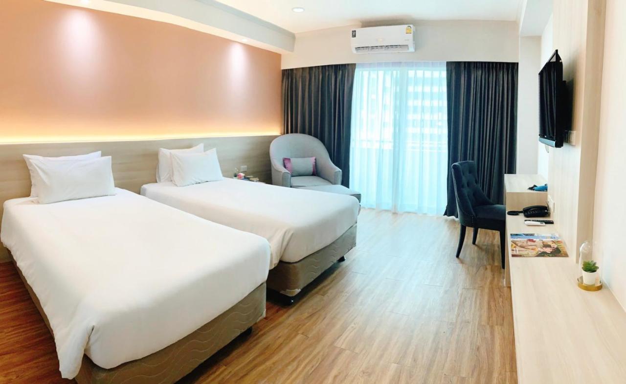 Deluxe Double or Twin Room with Balcony,1310108539:JPEG