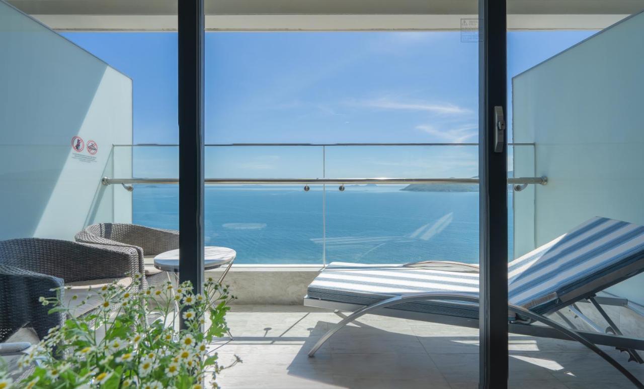 Premier Double Room with Ocean View