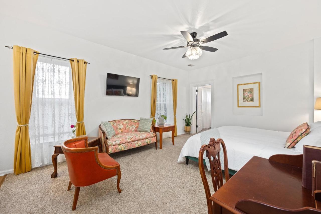 King Suite