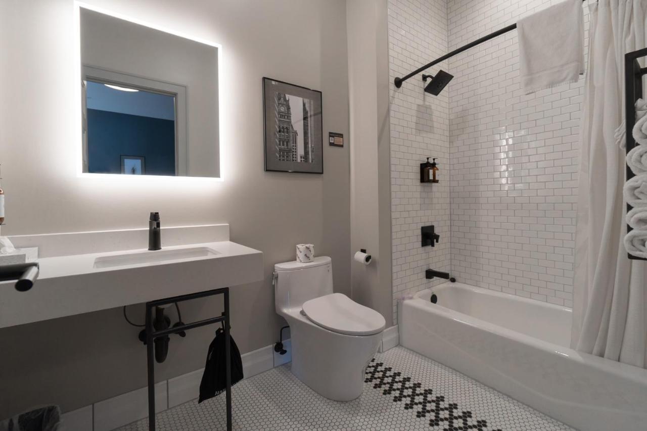 Superior King Room,1304831107:JPEG