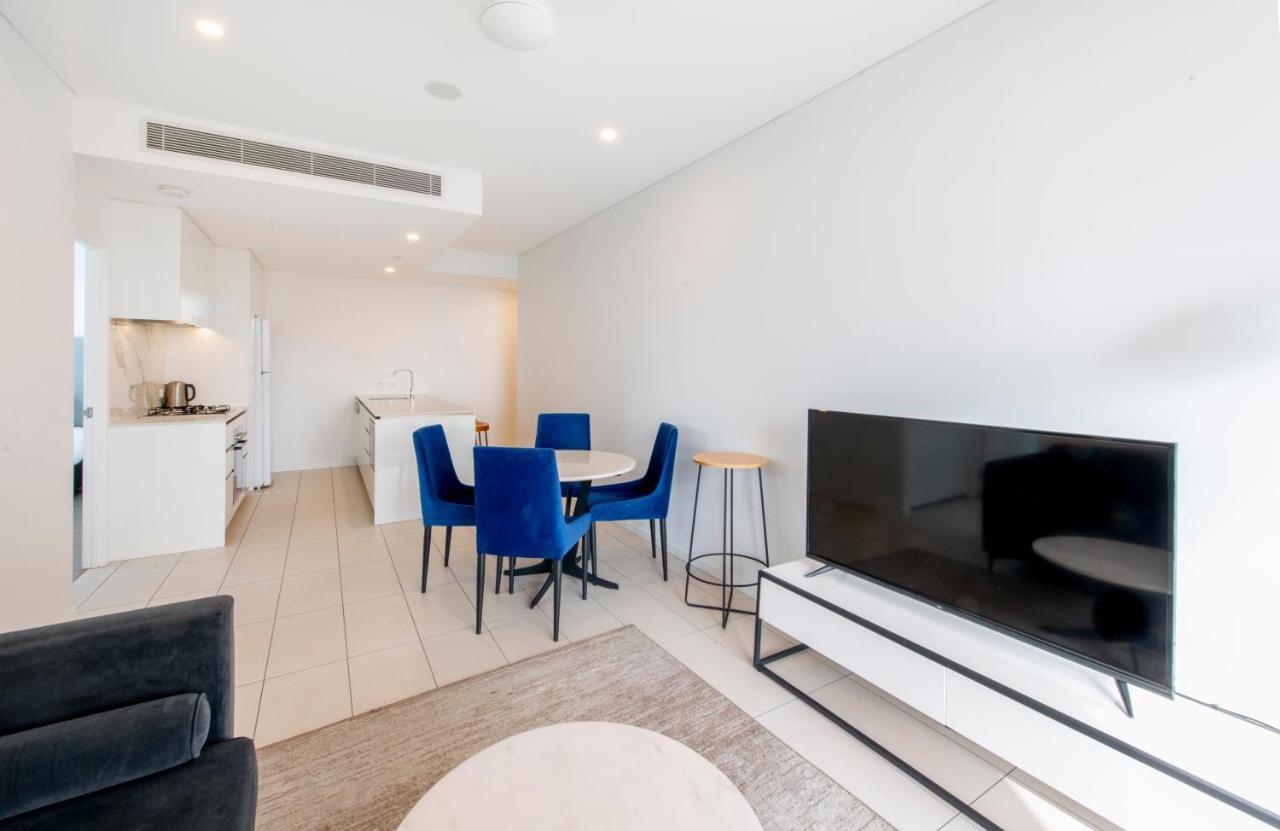 Two Bedroom One Bathroom Mountain View Apartment