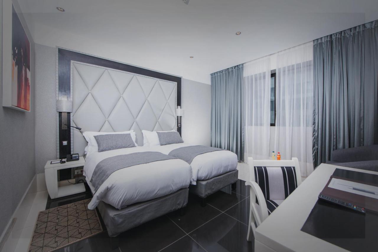 Standard Twin Room,1309403482:JPEG