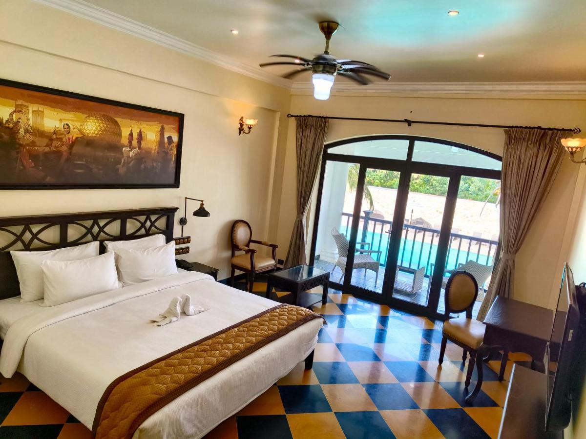 Pool View Room