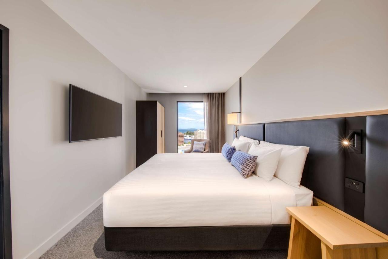 1 Bedroom Apartment Harbour View