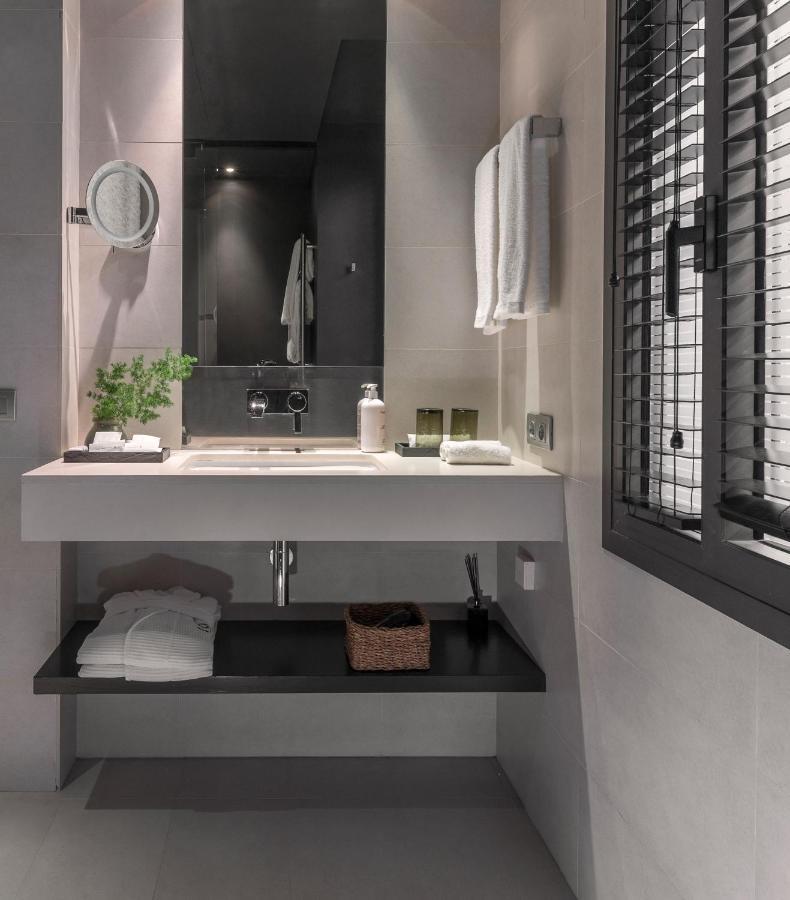 Double or Twin Room Balcony