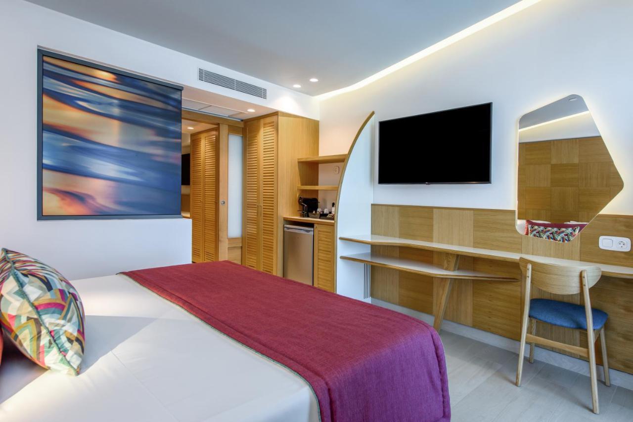 Superior Exclusive Pool or Sea View Jacuzzi,1771257548:JPEG