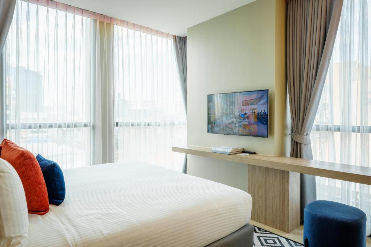 One-Bedroom Executive,1322956924:JPEG