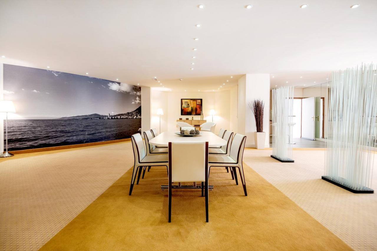 Royal Suite with Lake View and Terrace