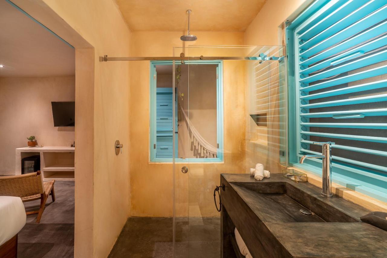 Standard Double Suite