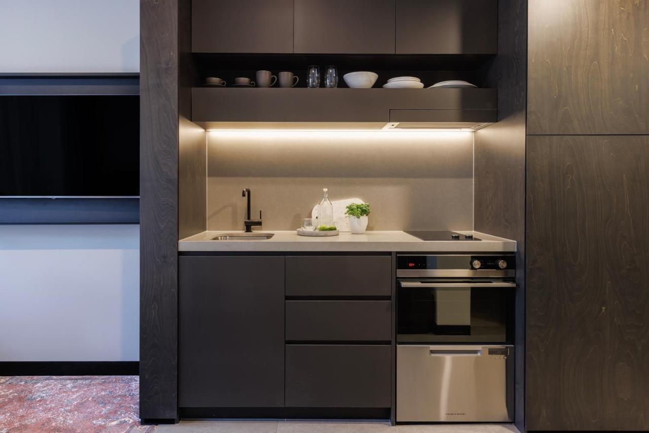 Veriu Suite
