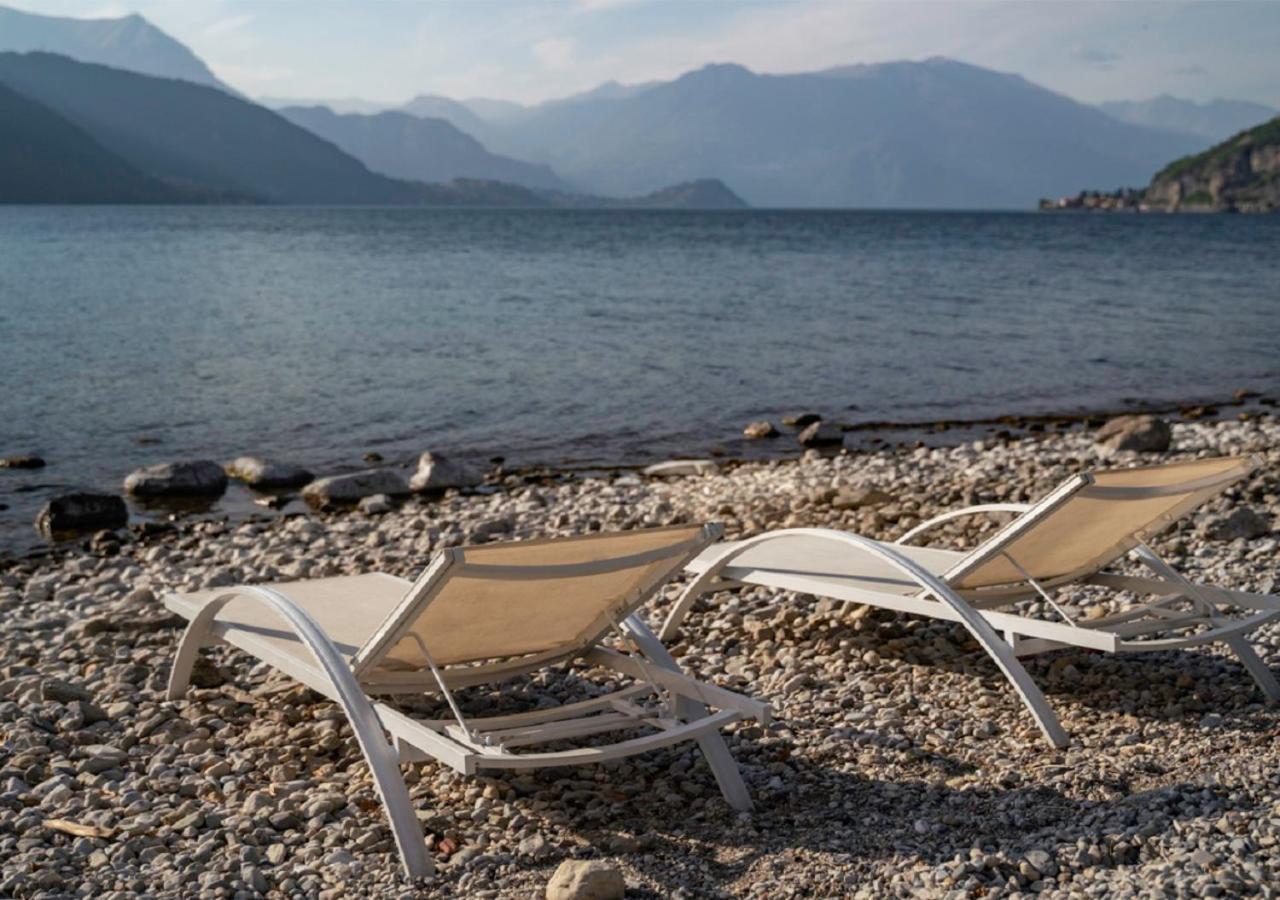 Junior Suite with Lake View and Private Garden - Separate building,1327794506:JPEG