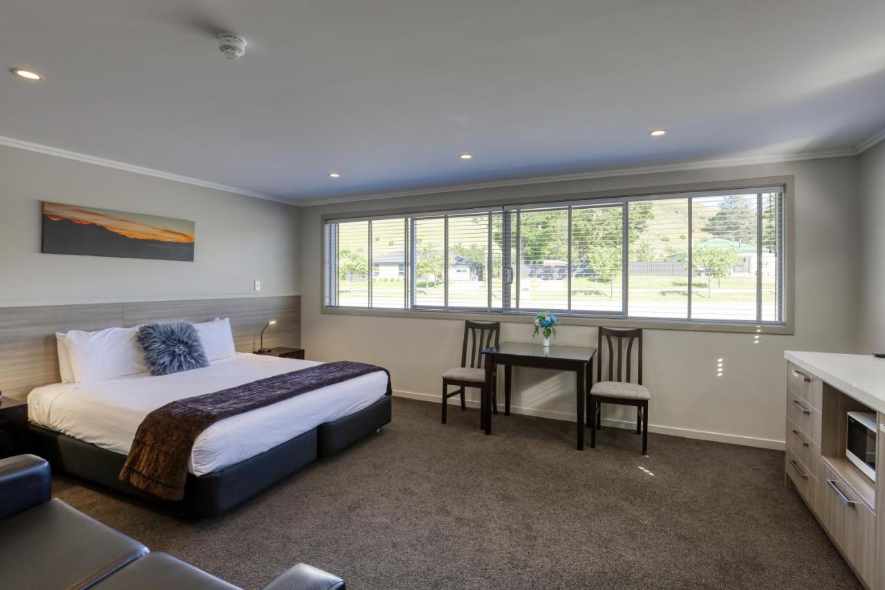 Mountain View Studio Ground Floor