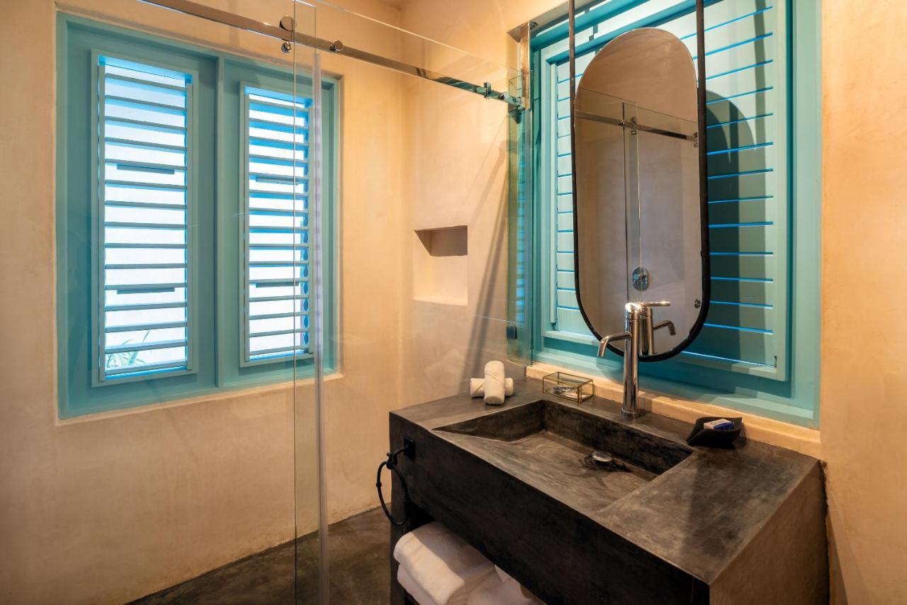 Superior King Suite