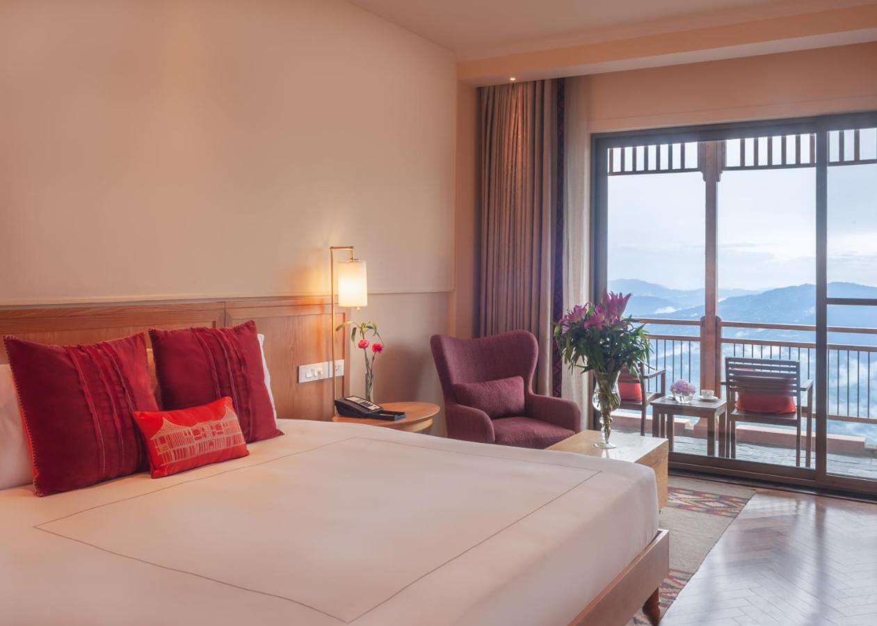Premium Classic Room Valley View King Bed