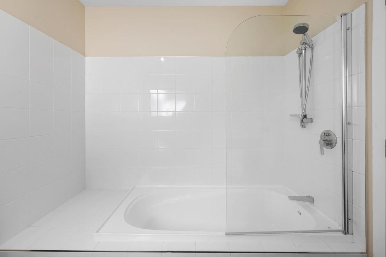 Superior One Bedroom Apartment without Spa,1551571390:JPEG