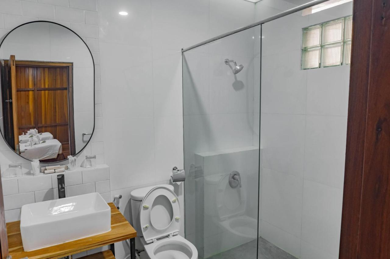 Deluxe Three-Bedroom Villa