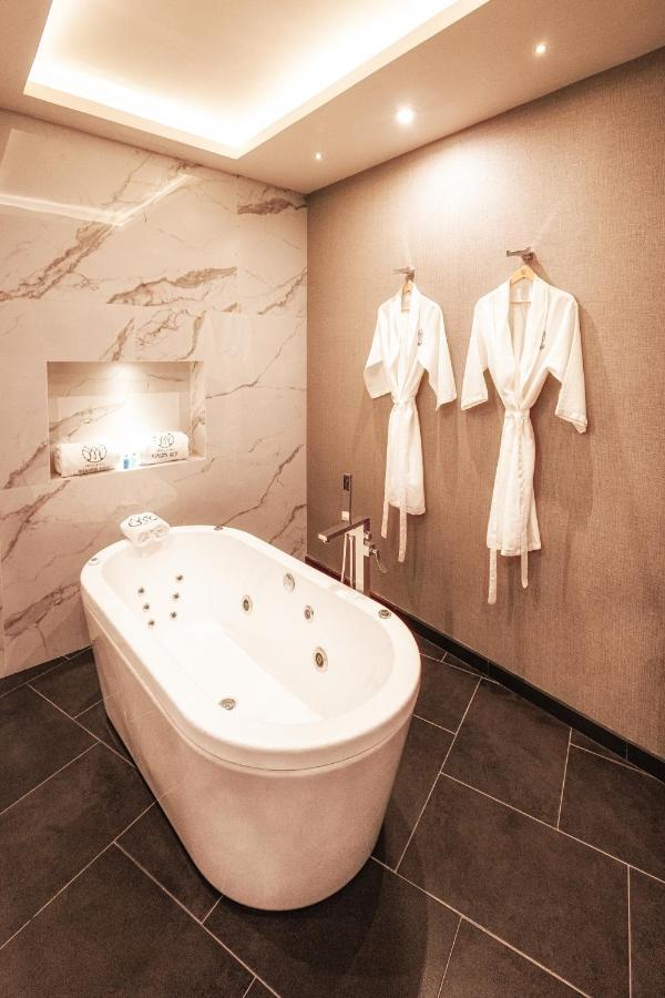 Three-Bedroom Suite