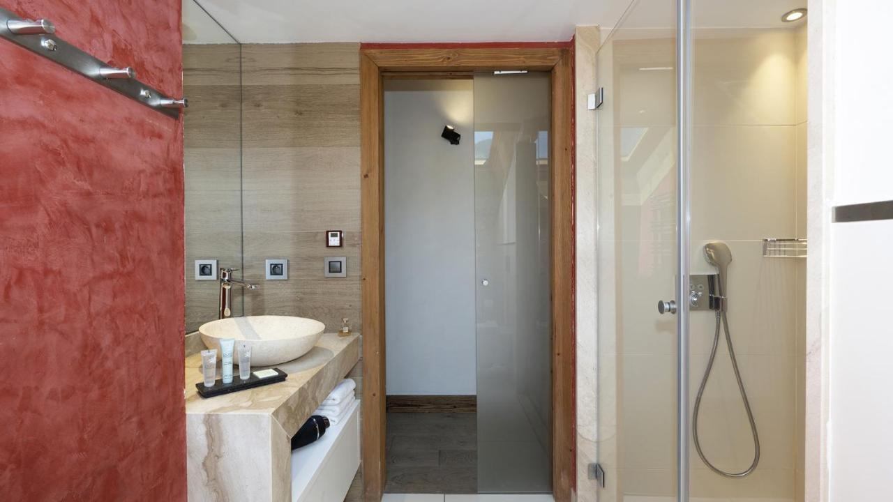 Four-Bedroom Apartment Spa Access
