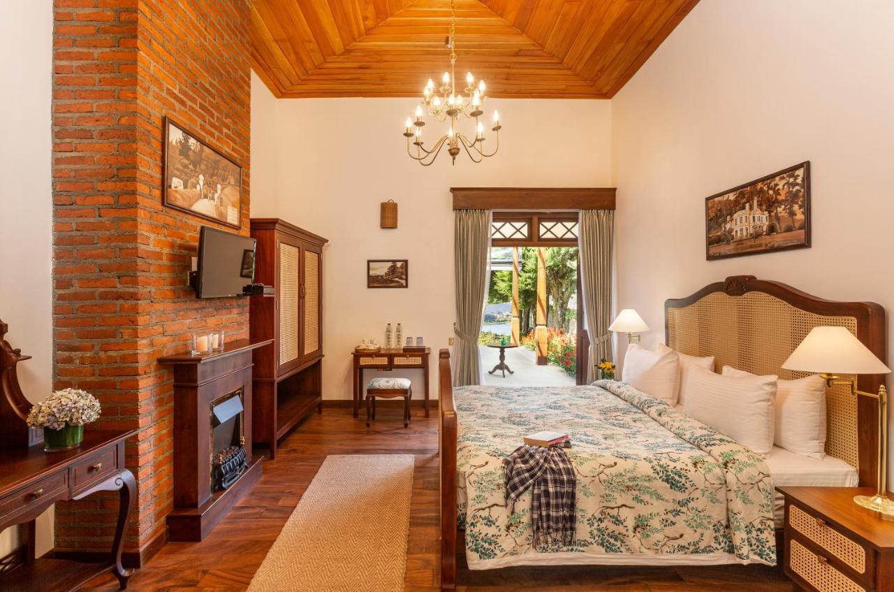 Double Room Lake View