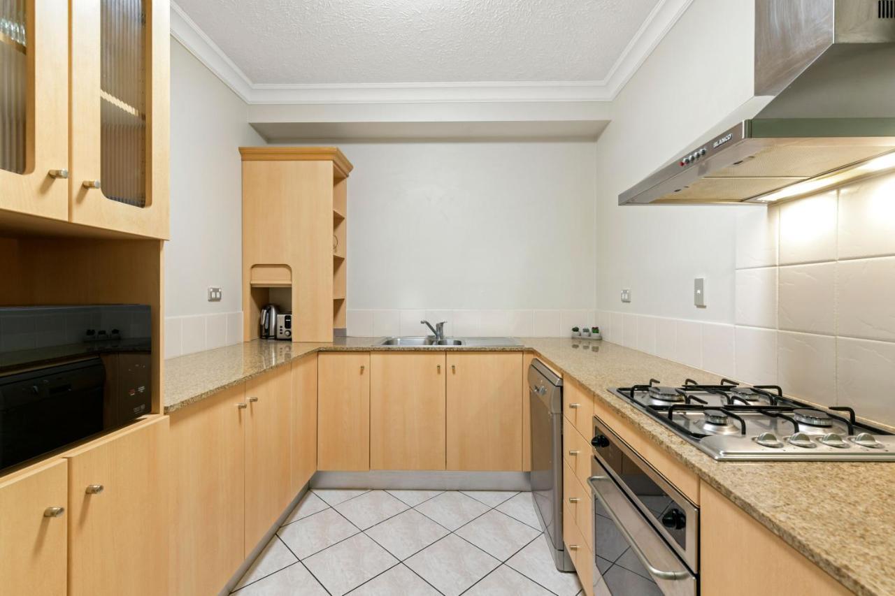 Deluxe Two-Bedroom Apartment