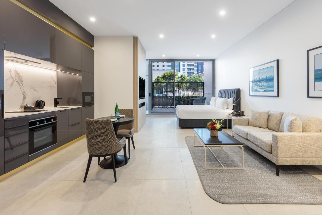 Studio Street Suite