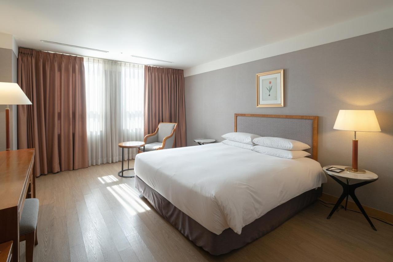 Superior Double Room,1551356683:JPEG