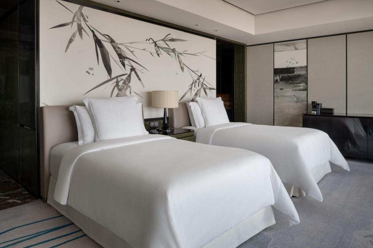 Deluxe Twin Room River View