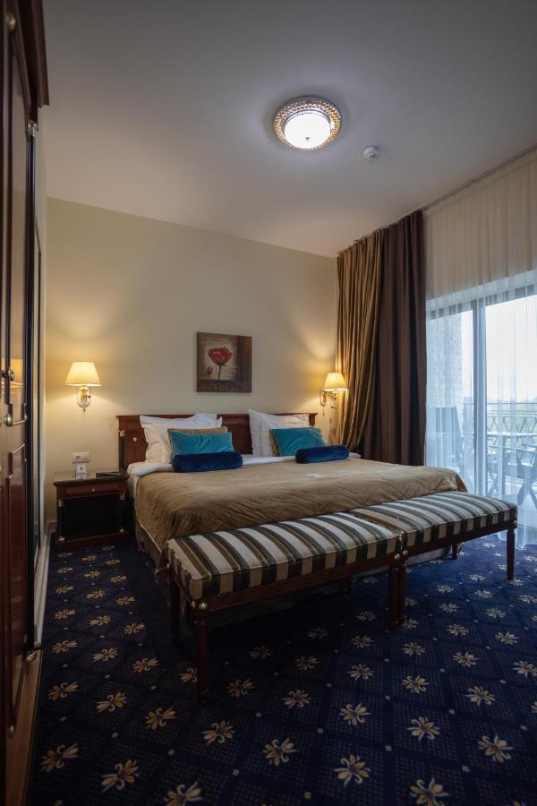Junior Suite,1339936952:JPEG