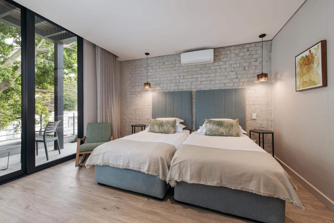 Superior Double Room,1345922258:JPEG