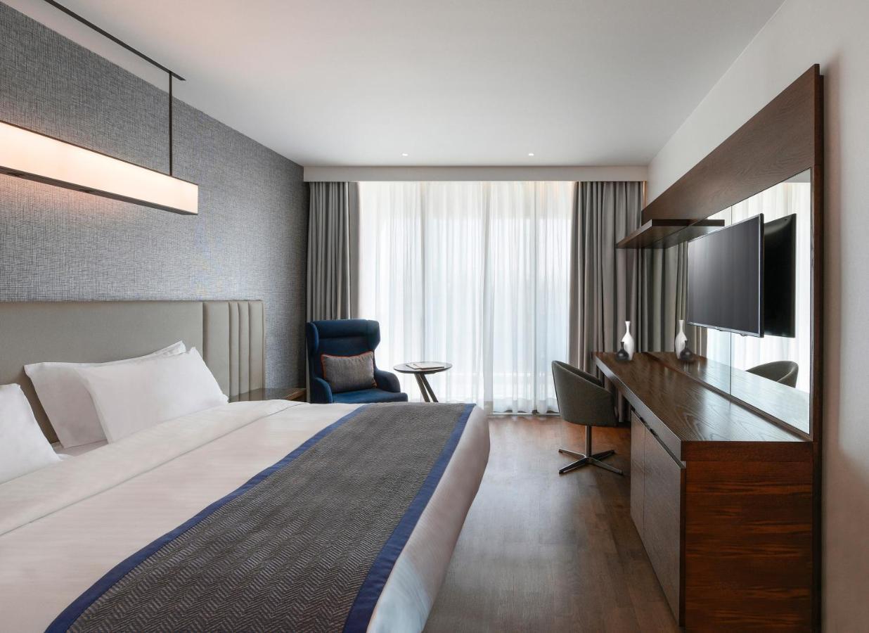 Executive Double Room City View