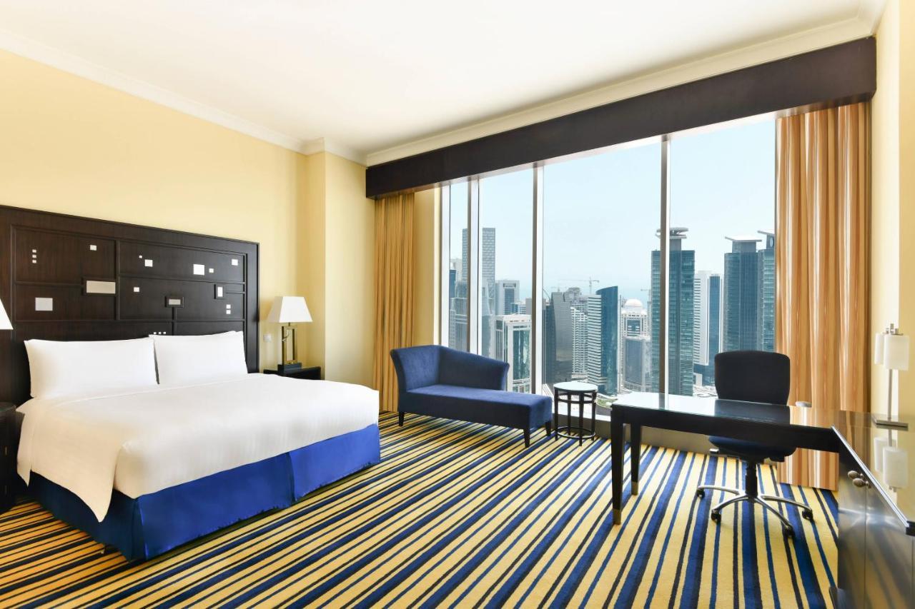 Executive Room, Executive lounge access, Guest room, 1 King,1350754597:JPEG