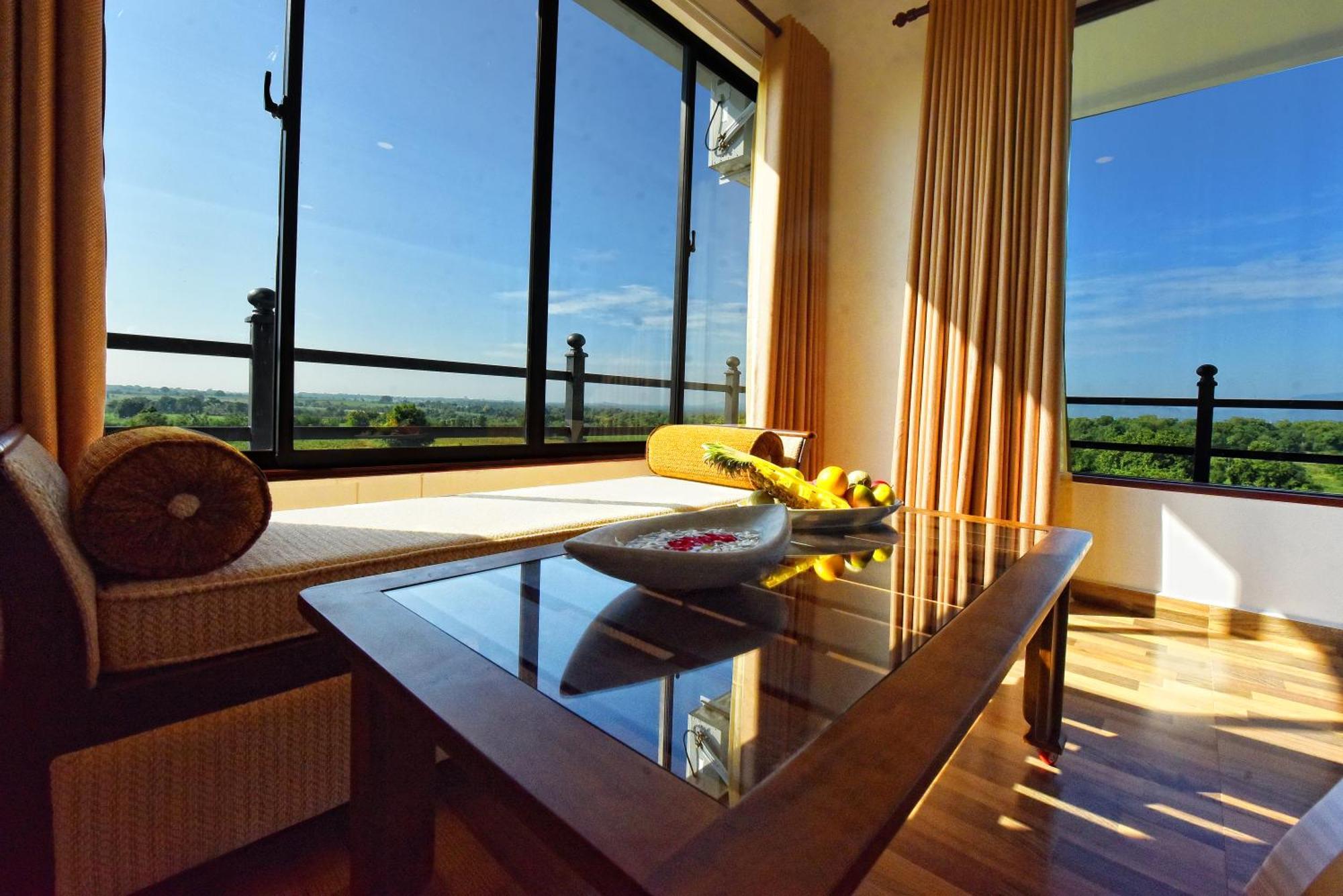 Superior Deluxe Room Lake View
