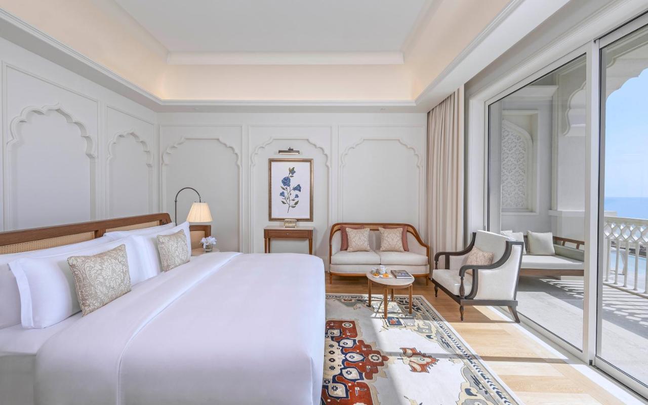 Superior King Room,1350716881:JPEG