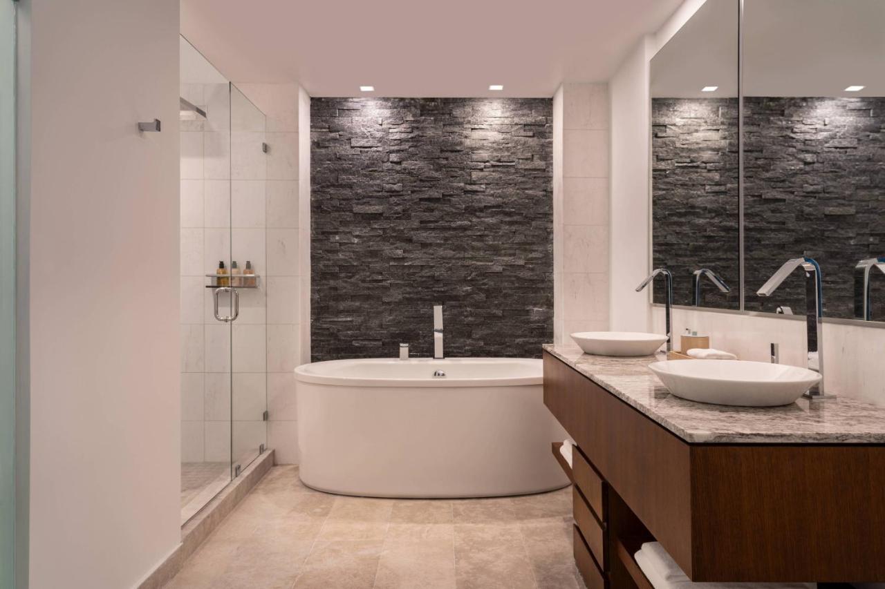 2 Bedroom Executive Suite 2 Bedrooms Oceanfront