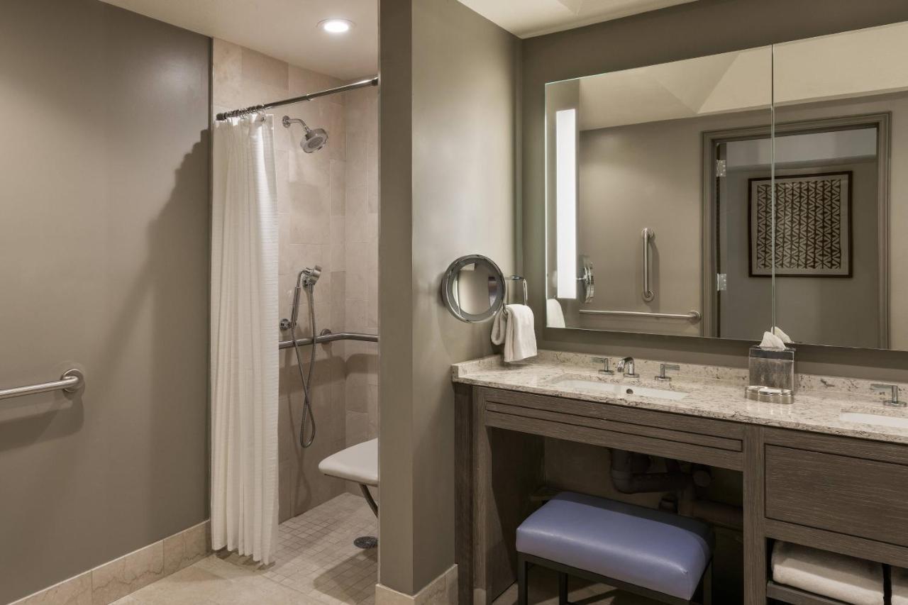 Superior, Guest room, 1 King, Resort view,1351554787:JPEG