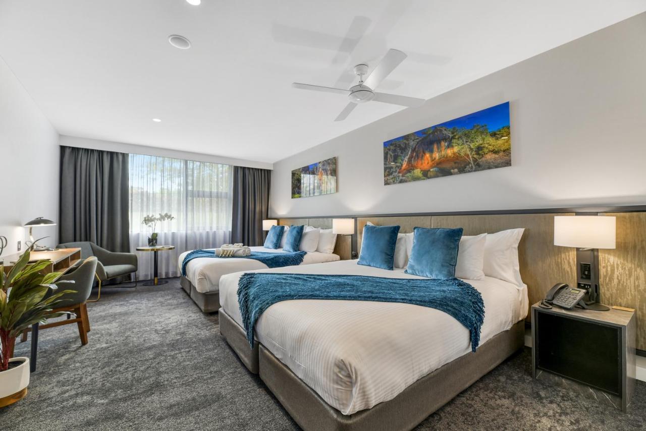 Family King Suite