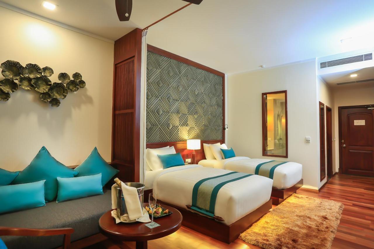 Large Twin Room