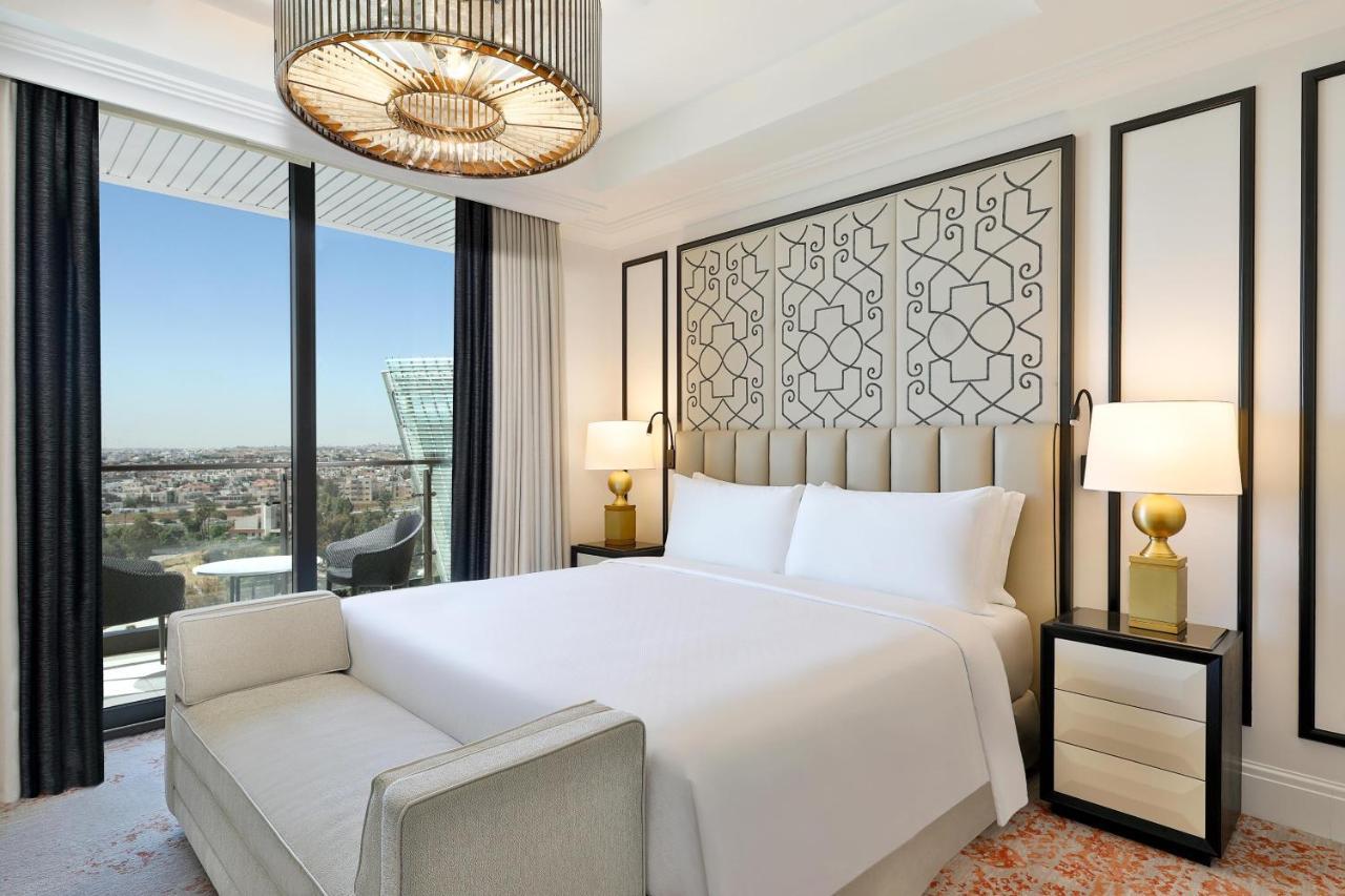 St Regis Suite 1 Bedroom Suite 1 King Balcony