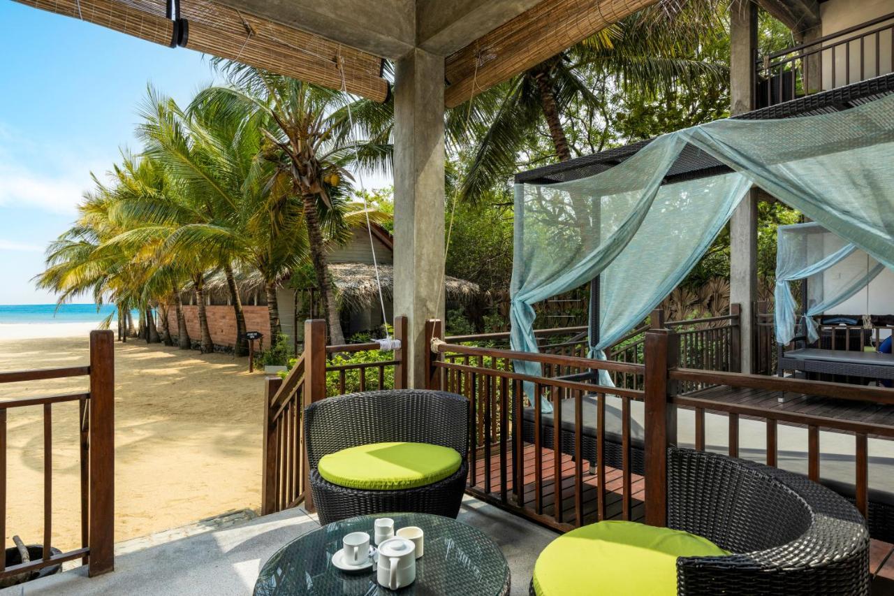 Ocean Suite Sea View Early Check or Late Check-out on availability on Additional Food & Beverage on Spa Treatments
