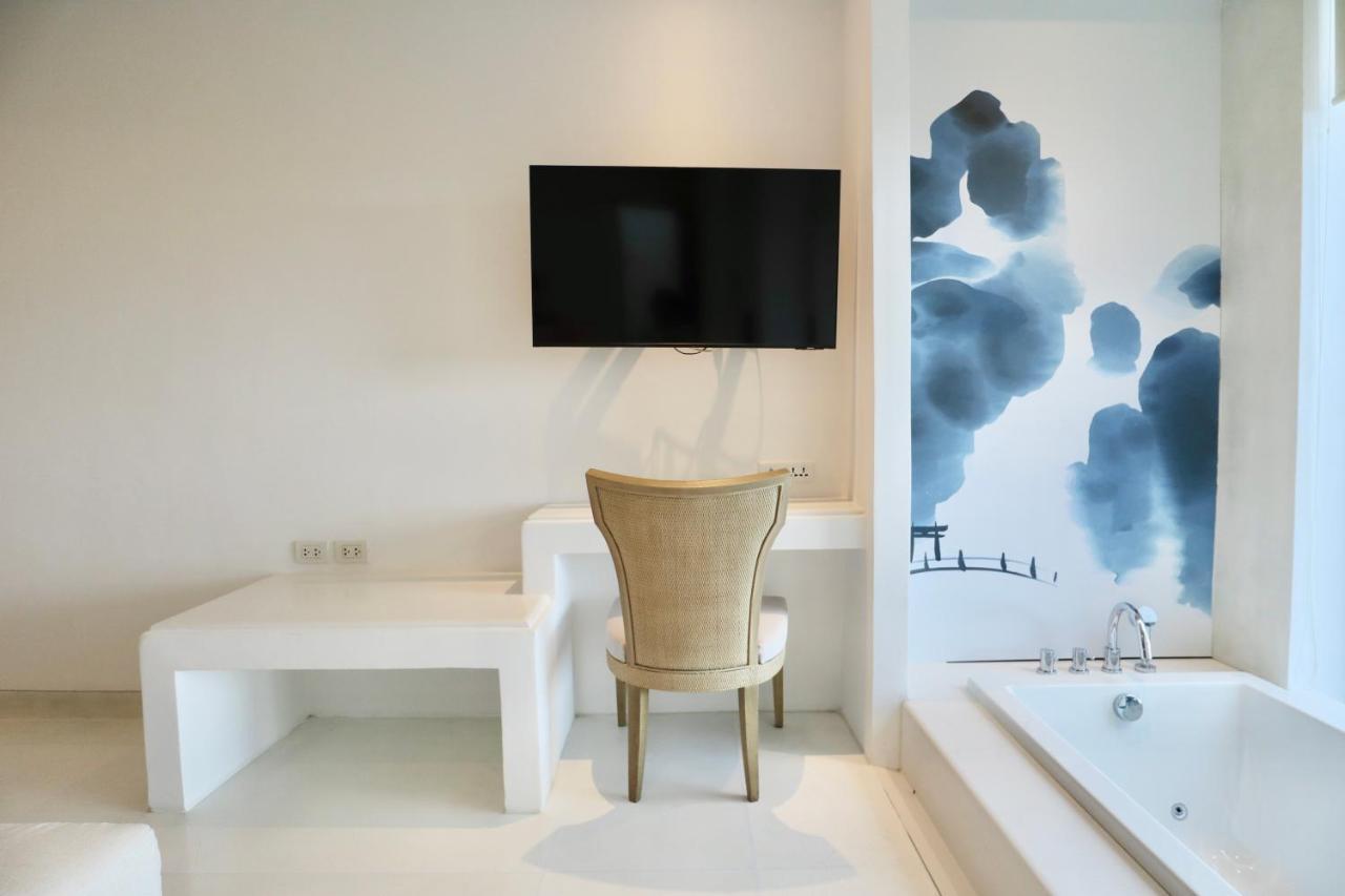Panoramic Duplex Pool Villa Selected Minibar