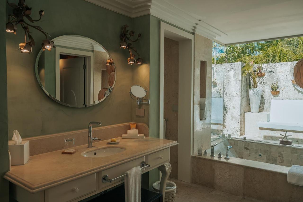 Luxury Pool Junior Suite,1353311362:JPEG
