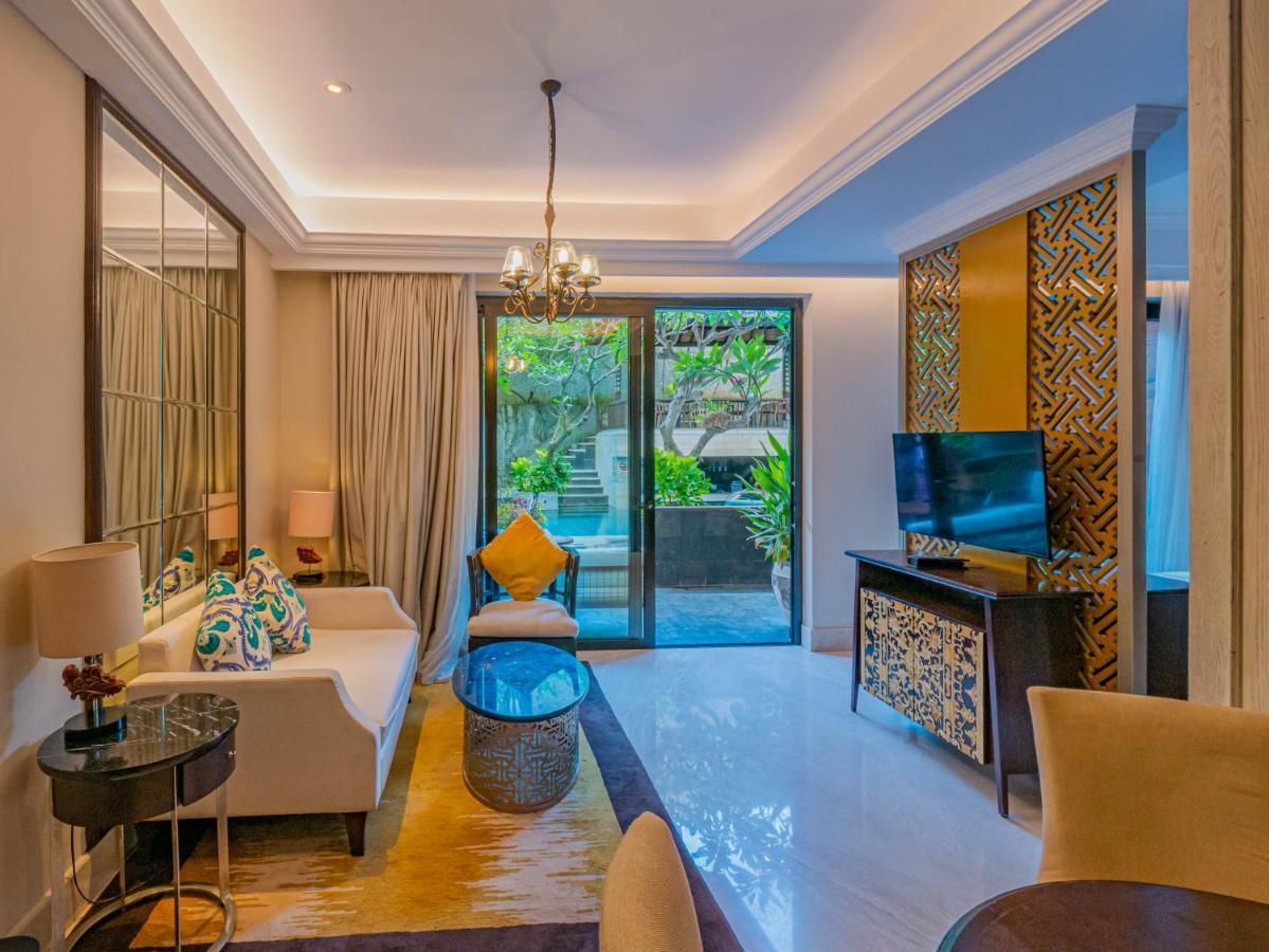 Premier Pool Access Room Daily Minibar