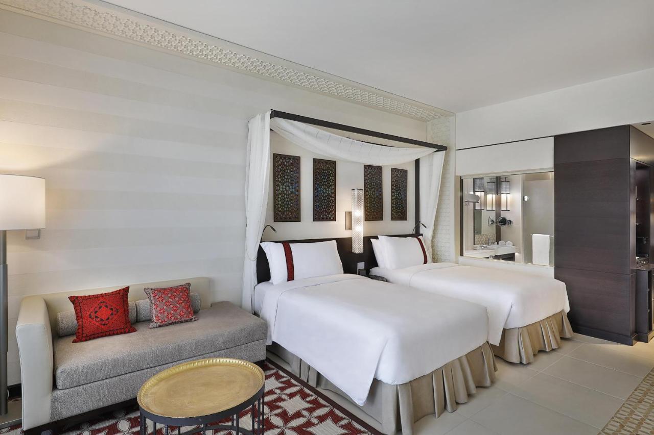 Classic Twin Room with Private Balcony