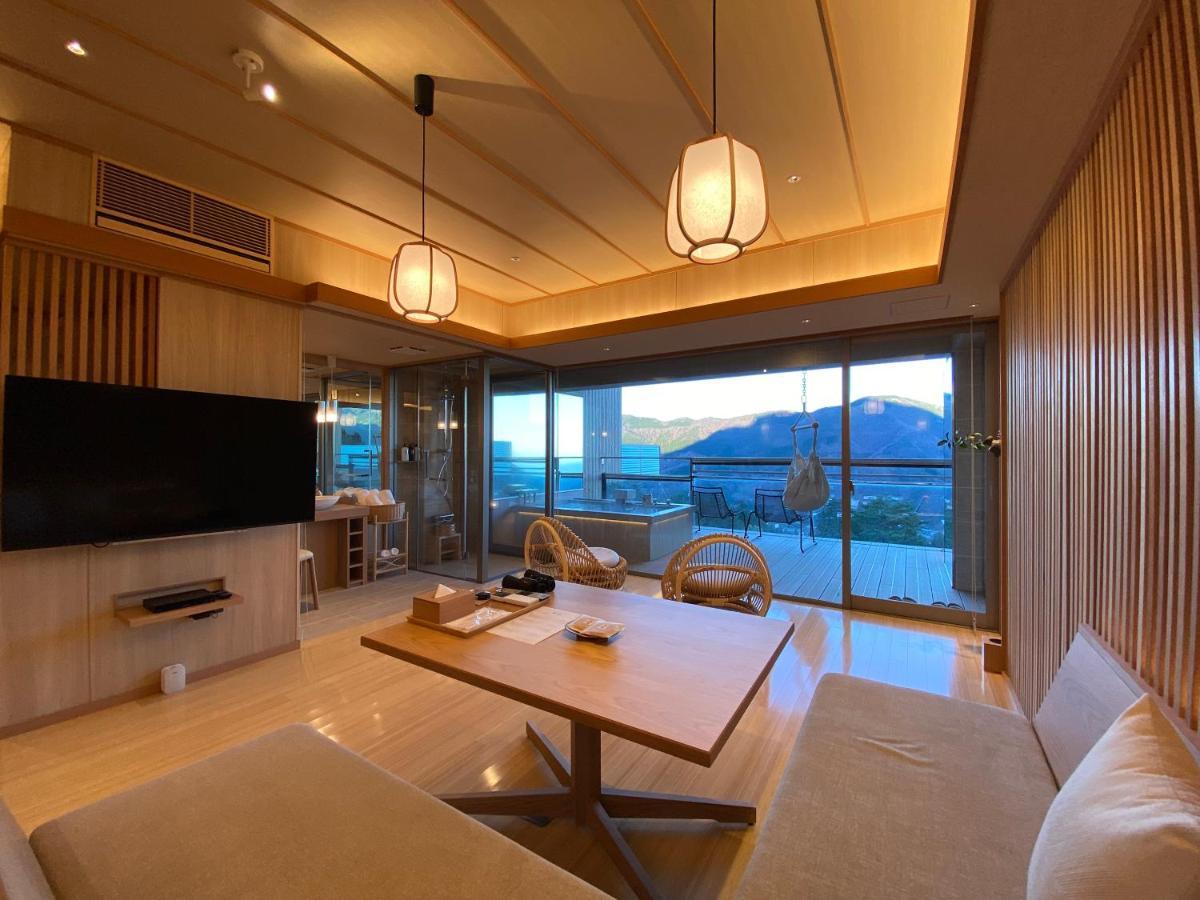 Suite Twin Room Living Area Open-Air Bath SEI or REI or KEI or KAI