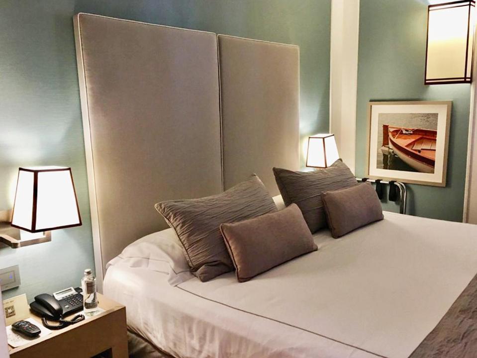 Small Double Room,1356906854:JPEG